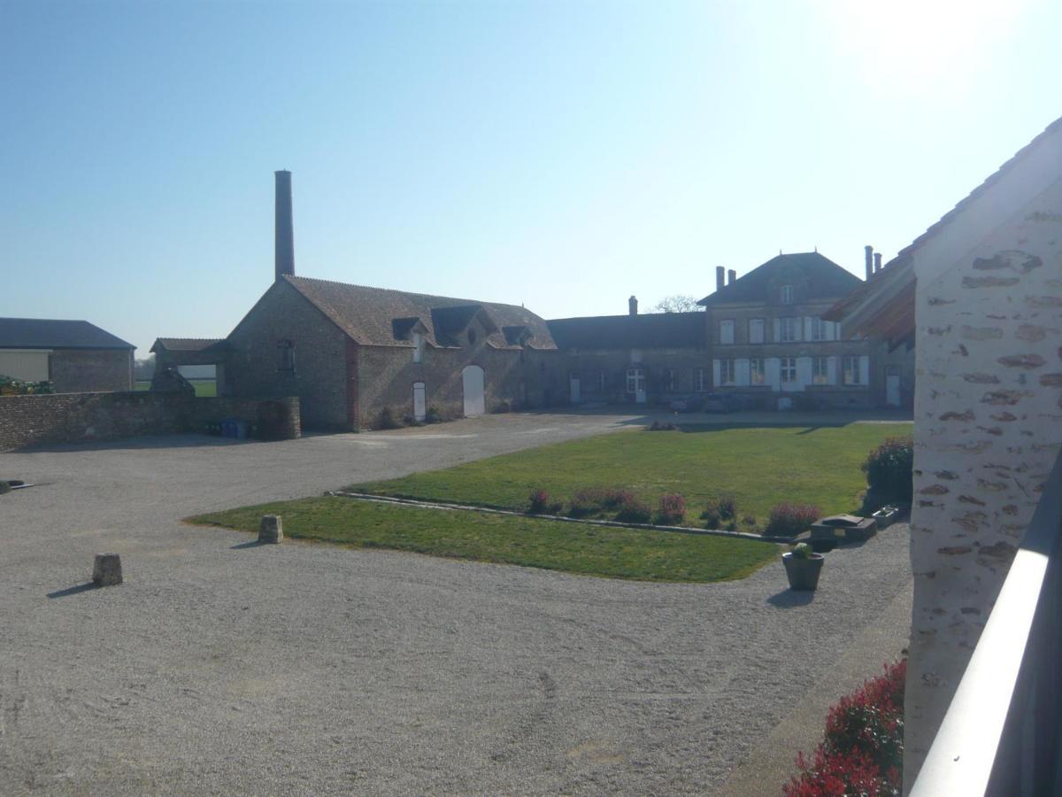 La Ferme De Presles Villa Menainville Dış mekan fotoğraf